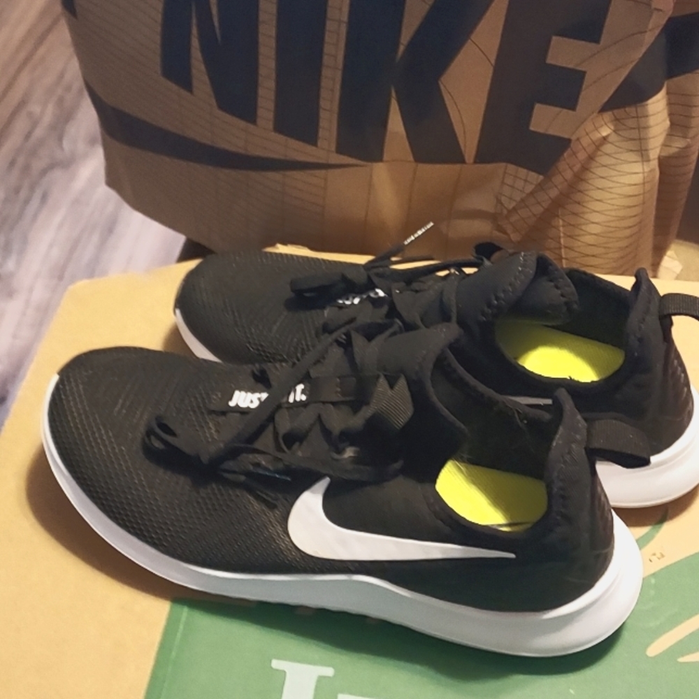 Nike size 9